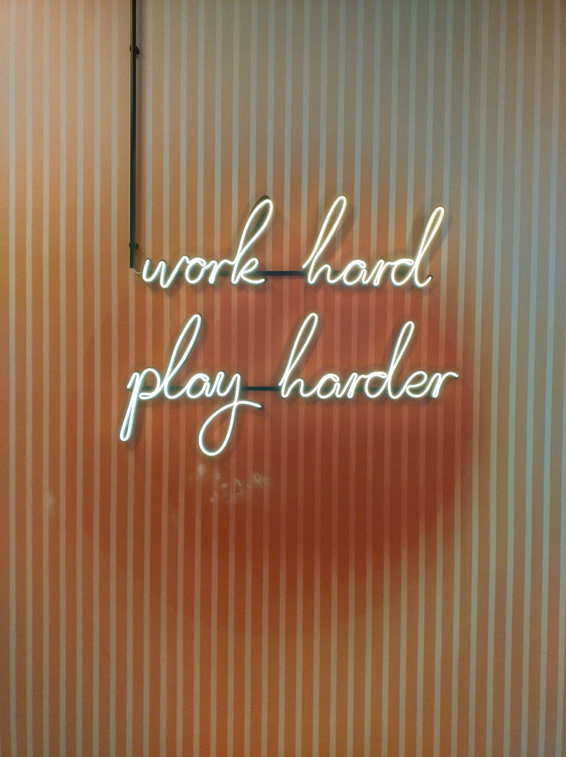 Hosting, który nie jest barierą – ale narzędziem. Poznaj dhosting.pl